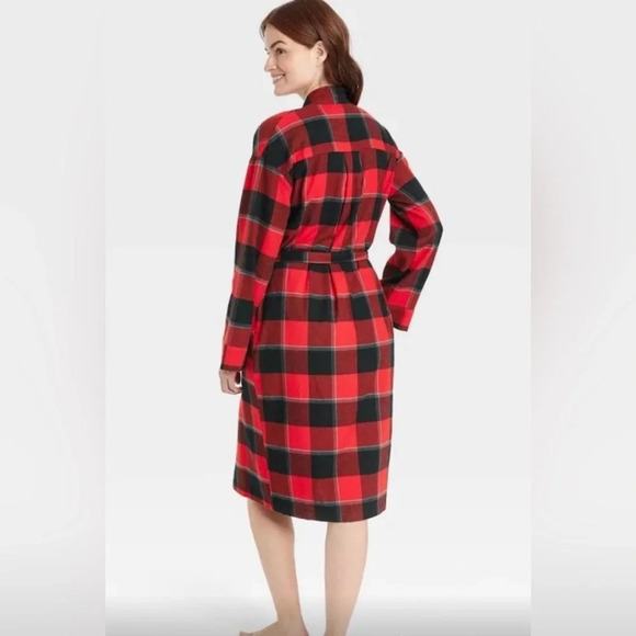 Stars Above NWT Flannel Robe, red black plaid size xs/s 20” p2p - Picture 3 of 5
